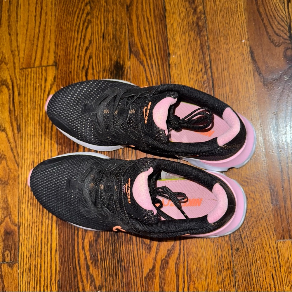 Nike Renew Run “Orange Pulse” Shoes